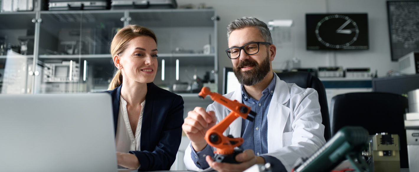 Hur påverkas framtidens laboratorium av AI och den snabba teknikutvecklingen?